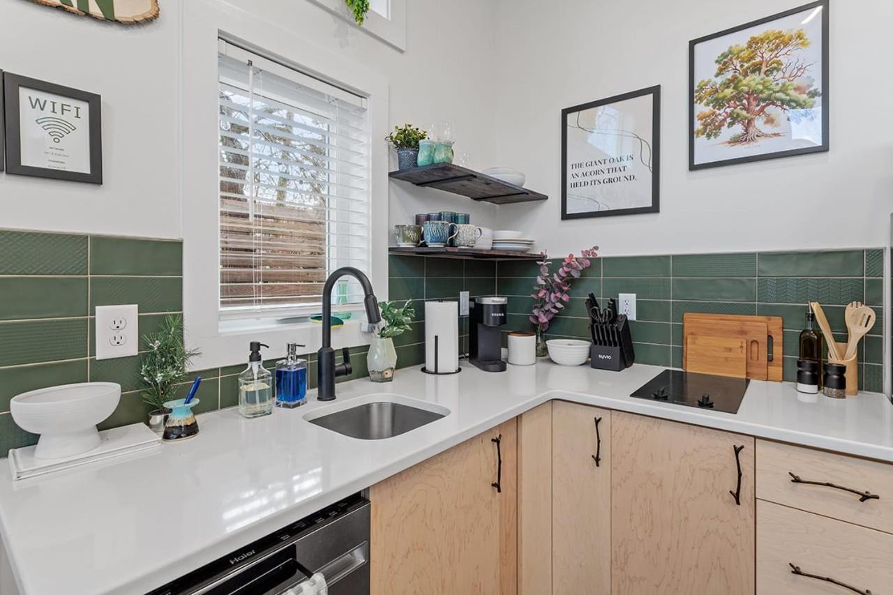 Villa The Acorn - Tiny House In Historic Oakwood Raleigh Exterior foto